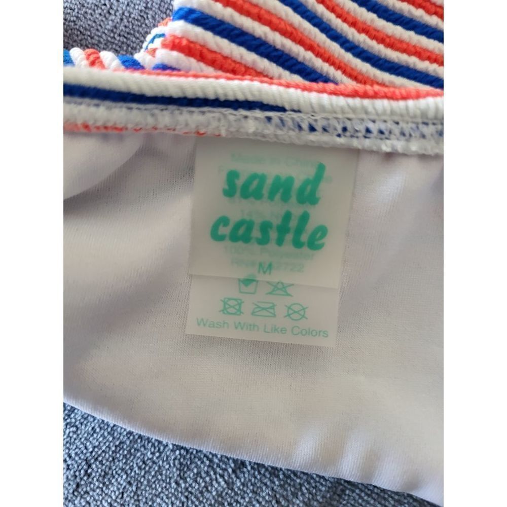 Sand castle bikini - Picture 6 of 8